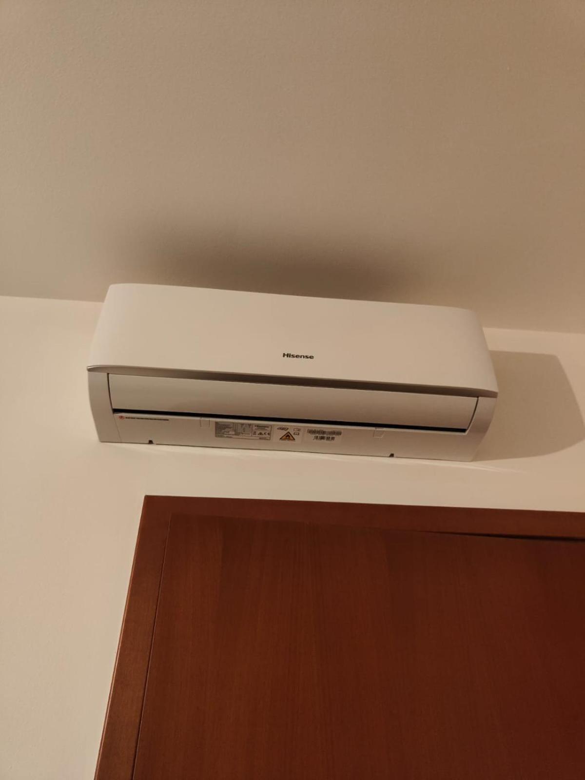 "Come A Casa" - Appartamento Gigi - Self Check In - Ospedale Humanitas - Forum Assago - Tram15 Rozzano Esterno foto