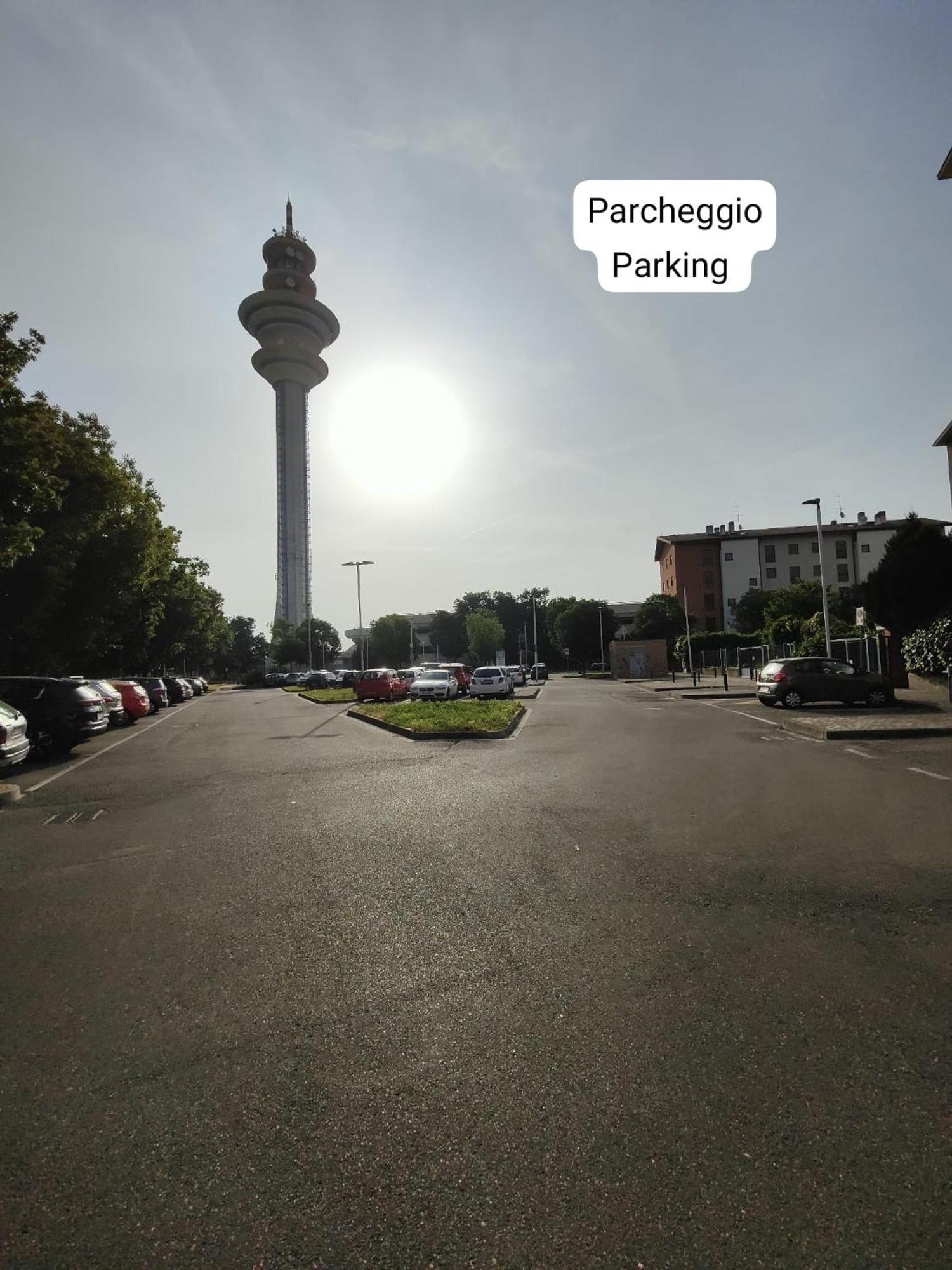 "Come A Casa" - Appartamento Gigi - Self Check In - Ospedale Humanitas - Forum Assago - Tram15 Rozzano Esterno foto